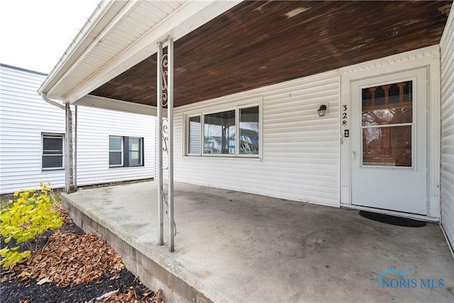 328 W Main St, Woodville, OH 43469 - photo 2