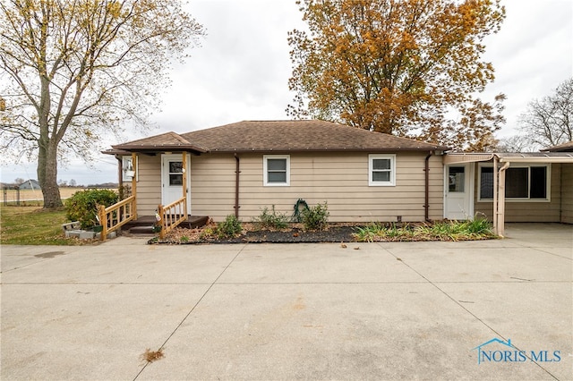 view of front of home