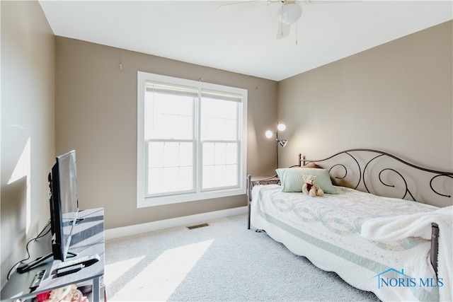 bedroom featuring carpet floors and ceiling fan