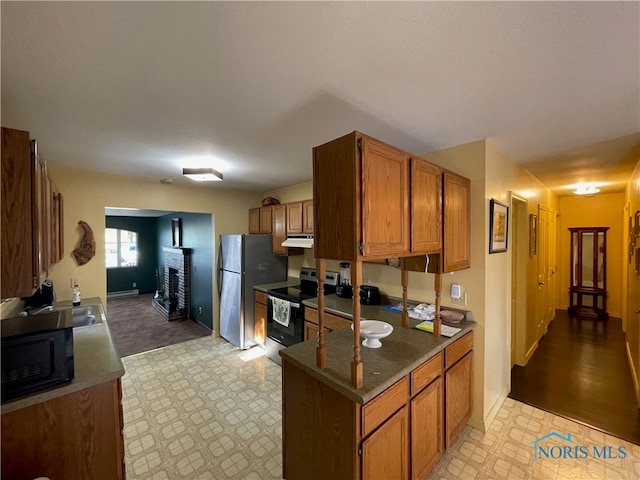 kitchen with sink and stainless steel appliances