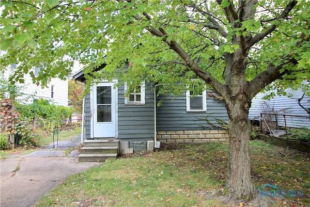 view of front of house