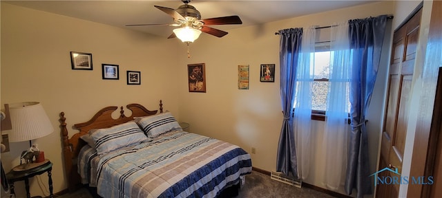 bedroom with carpet flooring and ceiling fan