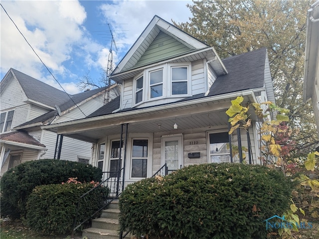 view of front of home with covered porch