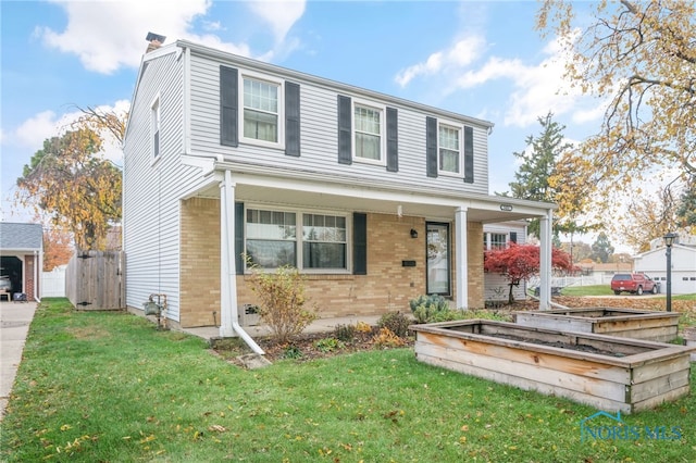 view of front of house featuring a front yard