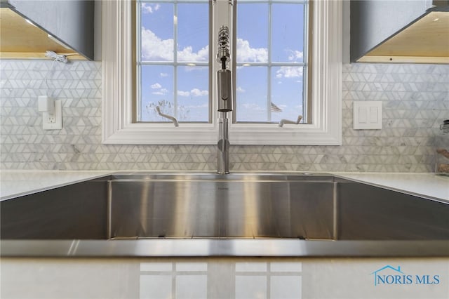 room details featuring sink