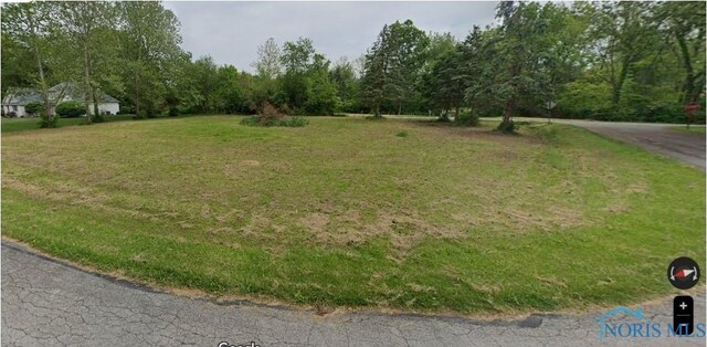 17770 W Riverside Dr, Elmore, OH 43416 - photo 1