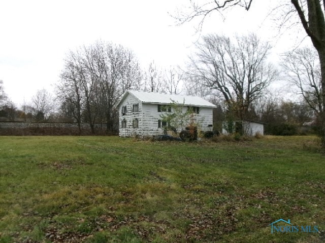 Listing photo 3 for 411 S Walnut St, Ottawa OH 45875