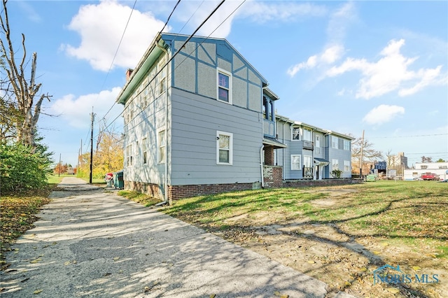 1919 Brookwood Ave, Toledo, OH 43604 - view of side of property