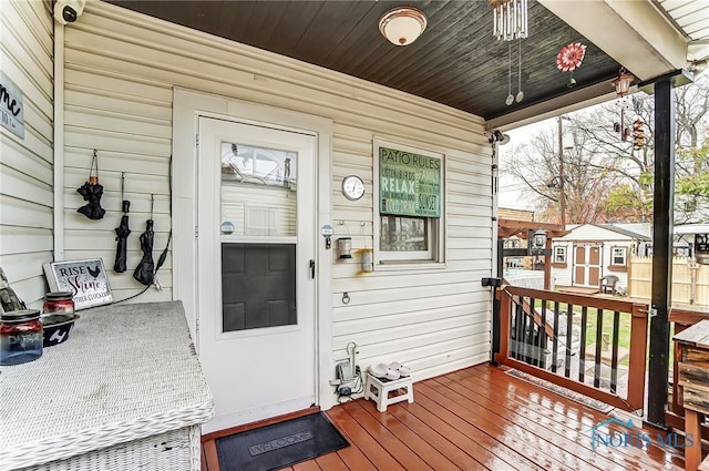 doorway to property featuring a porch