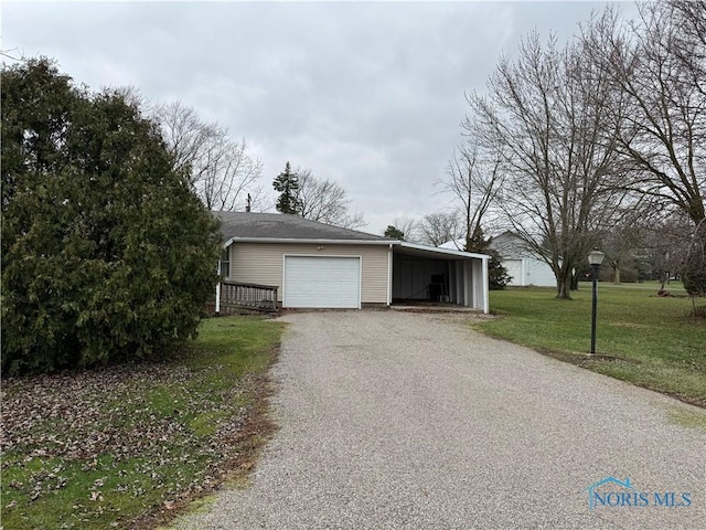 view of front of property with a front lawn