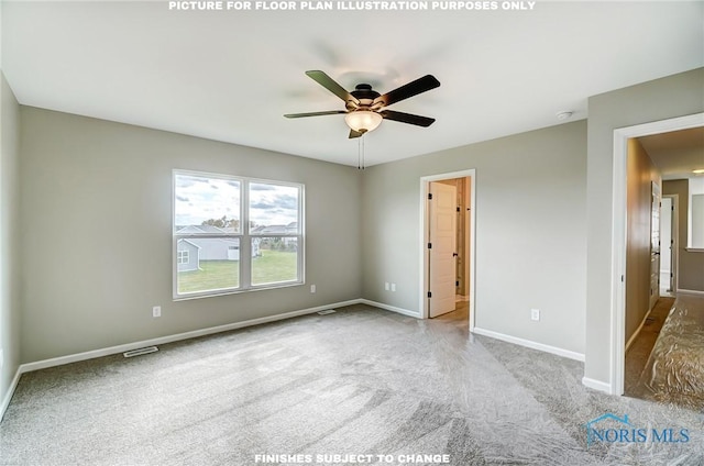 empty room featuring ceiling fan and carpet floors