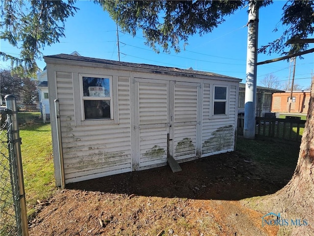 view of outbuilding