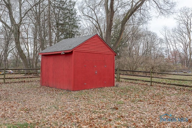 view of outbuilding