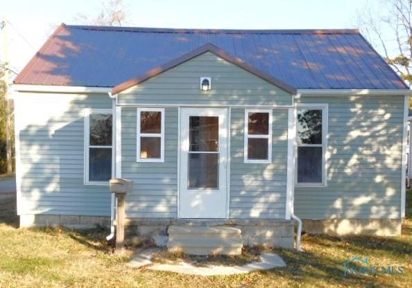 202 E Jones St, Fostoria OH, 44830, 2 bedrooms, 1 bath house for sale