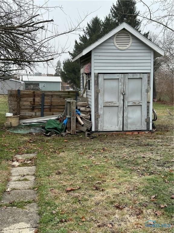 view of outbuilding