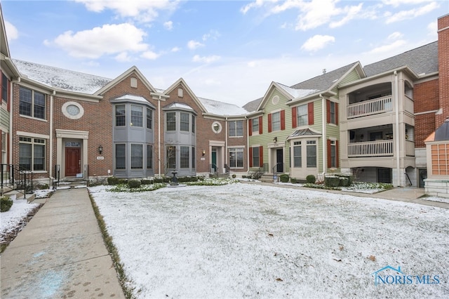 view of townhome / multi-family property