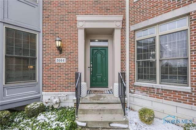 view of entrance to property