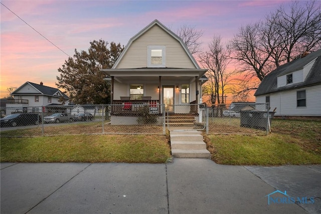 view of front of house featuring a porch