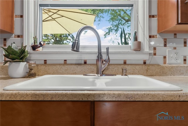 interior details featuring sink