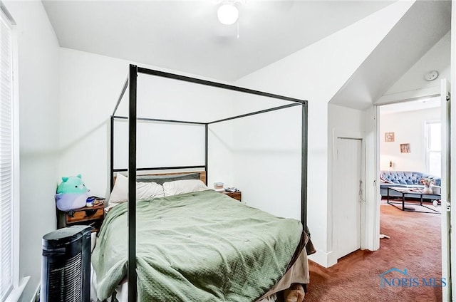 bedroom with carpet flooring and ceiling fan