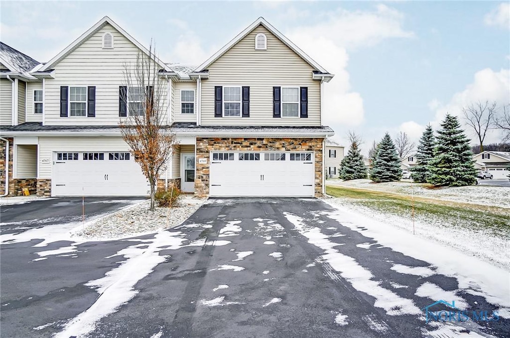 view of front of house with a garage