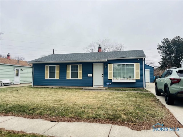 view of front of house with a front yard