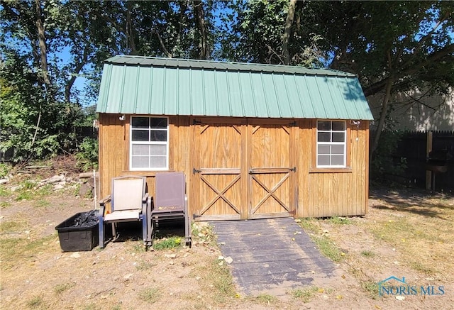 view of outdoor structure