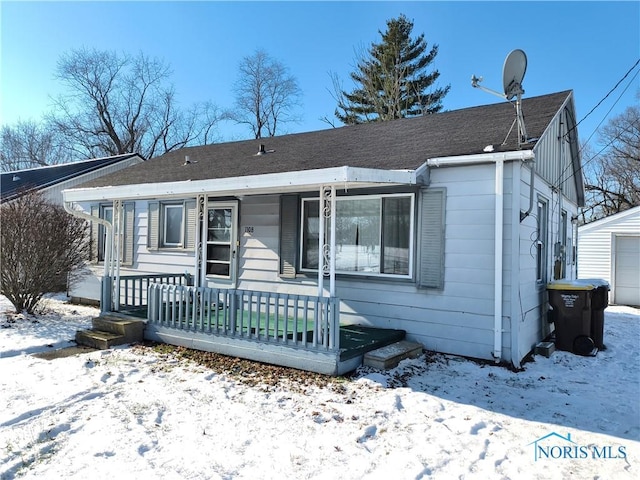 view of front of home featuring a porch