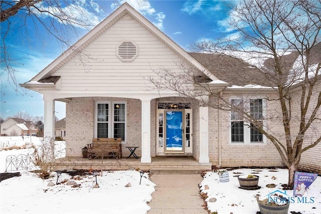 view of front of house with a porch