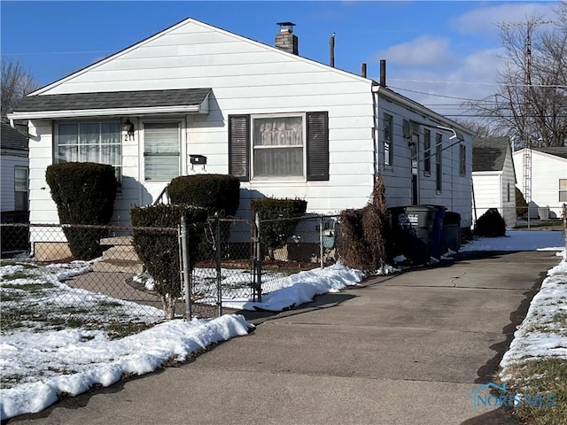 view of front of home