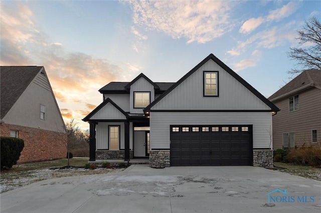 view of modern farmhouse