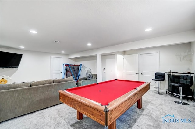 playroom featuring carpet and pool table