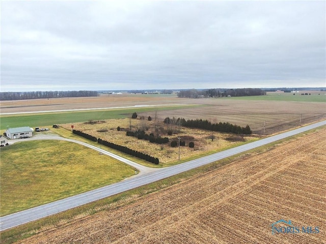 Listing photo 3 for 10270 County Road O, Napoleon OH 43545