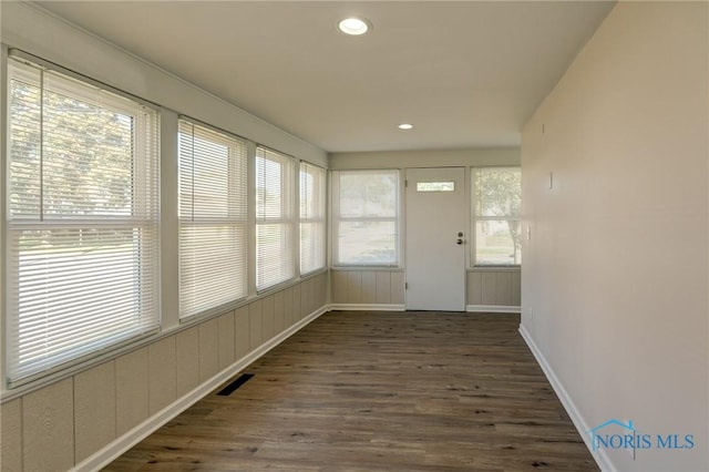 view of unfurnished sunroom