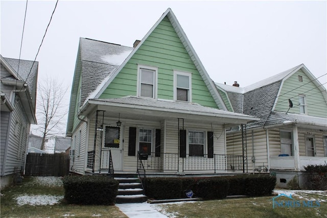 view of front of house featuring a porch