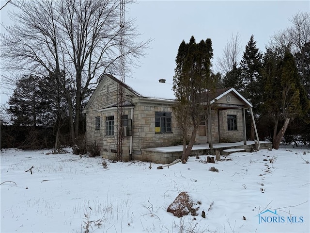 view of front of house