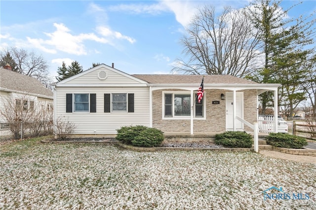 view of front of house featuring covered porch