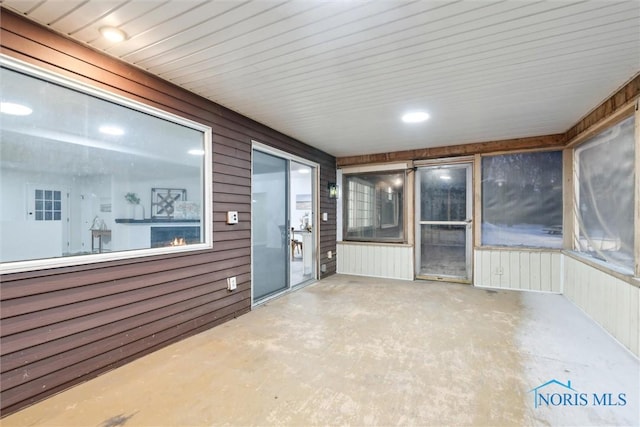 view of unfurnished sunroom