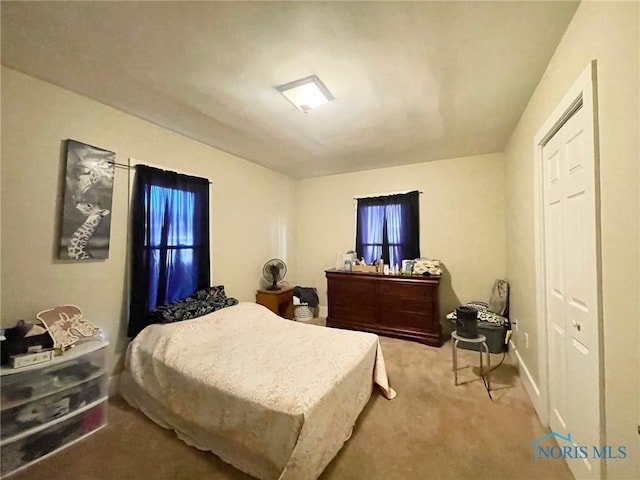 view of carpeted bedroom