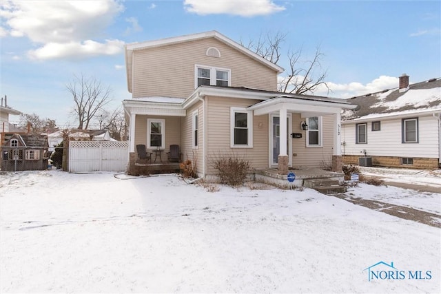 bungalow-style home with central AC