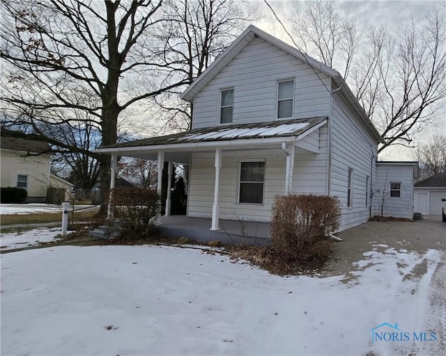 view of front of house featuring covered porch