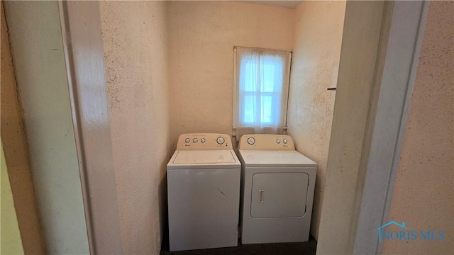 309 Appian Ave, Napoleon, OH 43545 - washroom featuring separate washer and dryer and a textured wall