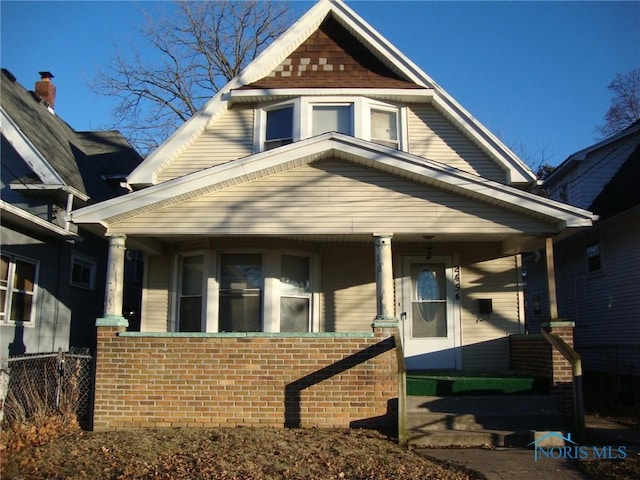 view of front of property with covered porch