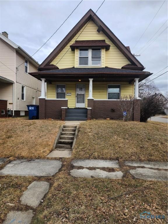 bungalow-style house with a porch