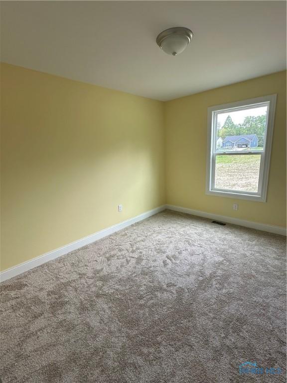 2016 Oakside, Toledo, OH 43615 - unfurnished room with carpet and baseboards