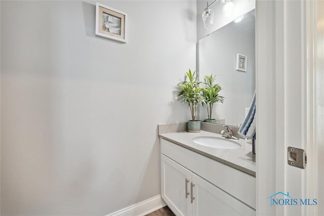 bathroom featuring vanity