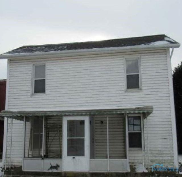 146 Railroad St, Tiffin, OH 44883 - view of front facade
