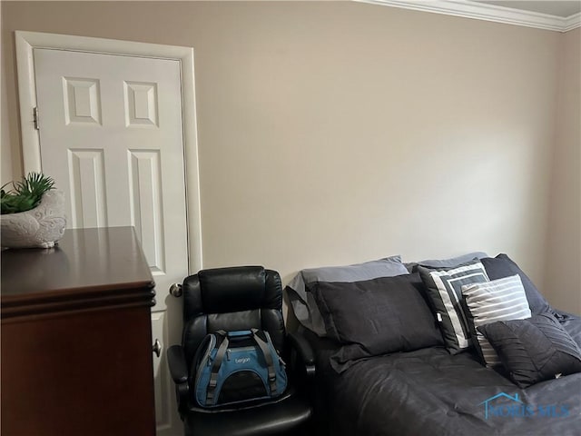 living room featuring ornamental molding