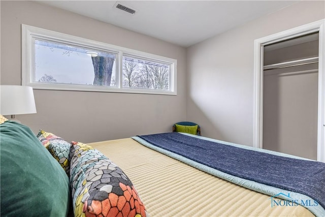 bedroom featuring a closet