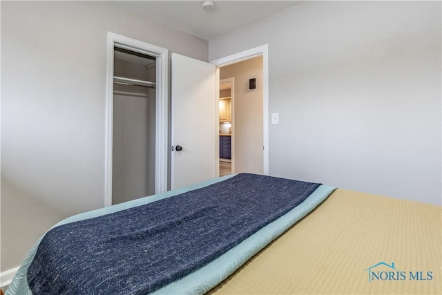 bedroom featuring a closet